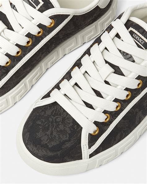 damen sneaker high von versace|Versace greca barocco print sneakers.